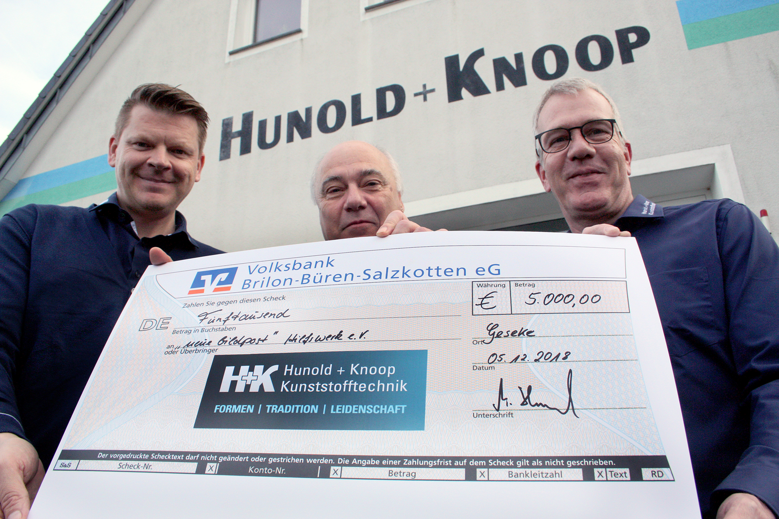 spendenuebergabe-hunold-knoop